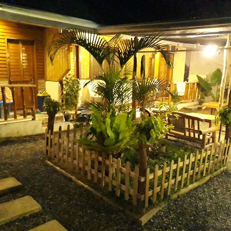 Sannie Pension El Nido Exteriér fotografie